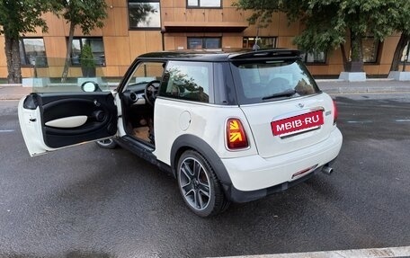 MINI Hatch, 2011 год, 1 000 000 рублей, 12 фотография