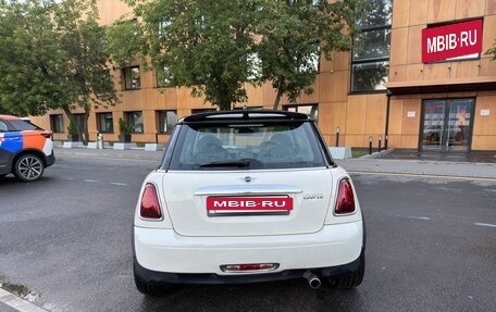 MINI Hatch, 2011 год, 1 000 000 рублей, 7 фотография