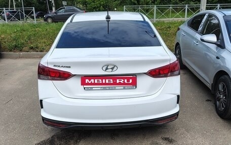 Hyundai Solaris II рестайлинг, 2021 год, 1 527 000 рублей, 2 фотография