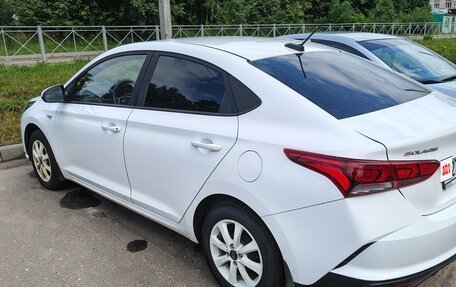 Hyundai Solaris II рестайлинг, 2021 год, 1 527 000 рублей, 3 фотография