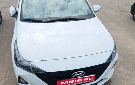 Hyundai Solaris II рестайлинг, 2021 год, 1 527 000 рублей, 4 фотография