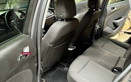 Opel Astra J, 2010 год, 650 000 рублей, 4 фотография