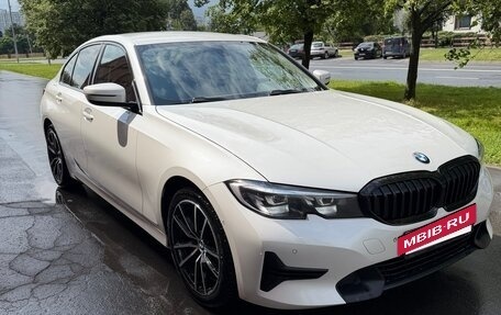 BMW 3 серия, 2021 год, 3 050 000 рублей, 6 фотография