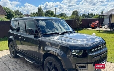 Land Rover Defender II, 2021 год, 4 850 000 рублей, 4 фотография