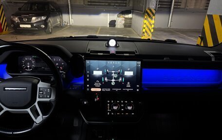 Land Rover Defender II, 2021 год, 4 850 000 рублей, 34 фотография