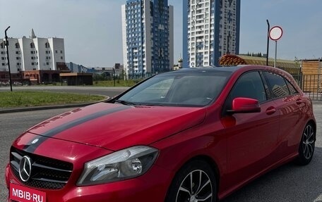 Mercedes-Benz A-Класс, 2013 год, 1 450 000 рублей, 2 фотография