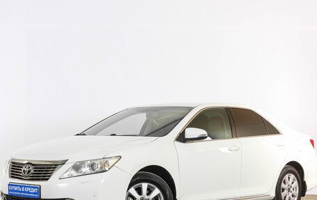 Toyota Camry, 2014 год, 1 699 000 рублей, 4 фотография