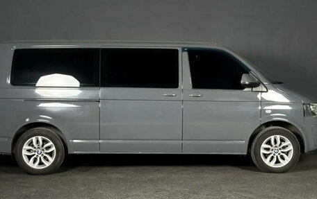 Volkswagen Caravelle T5, 2012 год, 1 776 471 рублей, 4 фотография