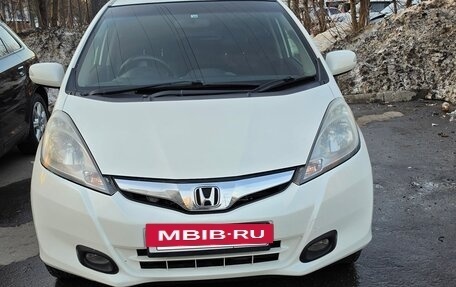 Honda Fit III, 2012 год, 800 000 рублей, 10 фотография