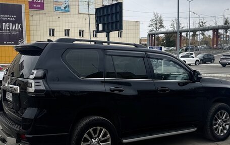 Toyota Land Cruiser Prado 150 рестайлинг 2, 2019 год, 5 300 000 рублей, 5 фотография
