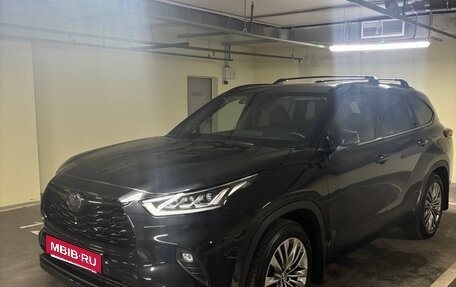 Toyota Highlander, 2024 год, 5 390 000 рублей, 2 фотография