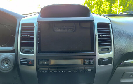 Toyota Land Cruiser Prado 120 рестайлинг, 2008 год, 2 650 000 рублей, 18 фотография