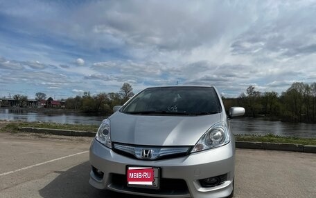 Honda Fit Shuttle I рестайлинг, 2011 год, 900 000 рублей, 1 фотография