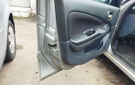 Nissan Almera, 2006 год, 180 000 рублей, 11 фотография