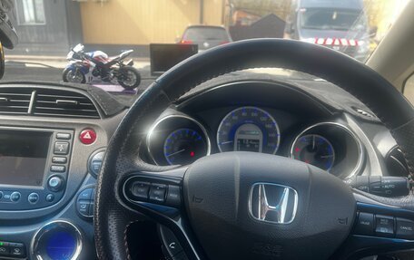 Honda Fit Shuttle I рестайлинг, 2011 год, 900 000 рублей, 8 фотография