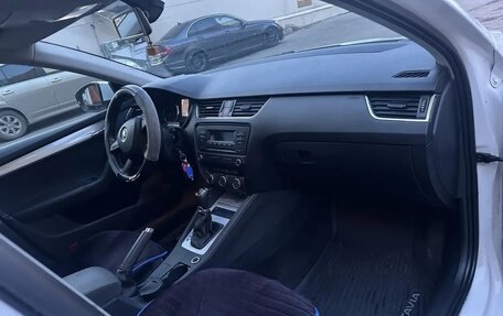 Skoda Octavia, 2014 год, 950 000 рублей, 10 фотография