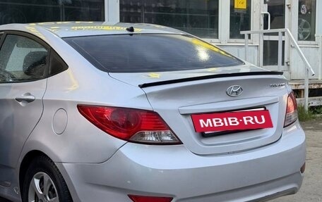Hyundai Solaris II рестайлинг, 2013 год, 550 000 рублей, 2 фотография