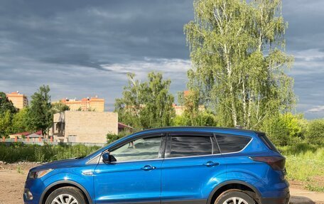 Ford Escape III, 2019 год, 1 600 000 рублей, 2 фотография