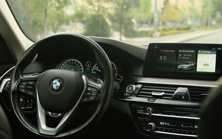 BMW 5 серия, 2018 год, 3 550 000 рублей, 9 фотография