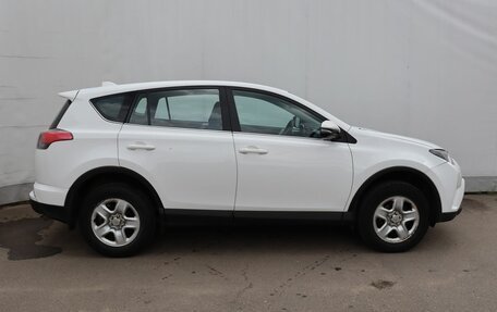 Toyota RAV4, 2016 год, 1 869 000 рублей, 3 фотография
