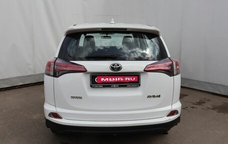 Toyota RAV4, 2016 год, 1 869 000 рублей, 2 фотография