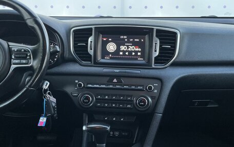 KIA Sportage IV рестайлинг, 2018 год, 2 150 000 рублей, 16 фотография