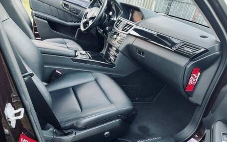 Mercedes-Benz E-Класс, 2011 год, 1 350 000 рублей, 9 фотография