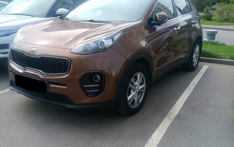 KIA Sportage IV рестайлинг, 2017 год, 2 000 000 рублей, 2 фотография