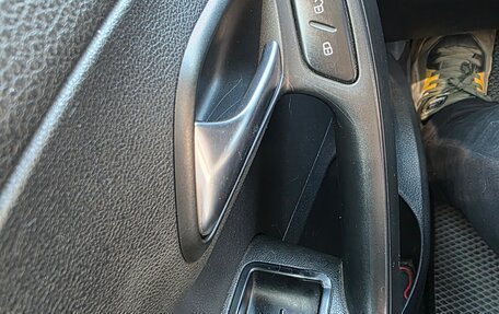 Volkswagen Polo VI (EU Market), 2010 год, 500 000 рублей, 14 фотография