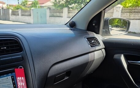 Volkswagen Polo VI (EU Market), 2010 год, 500 000 рублей, 9 фотография