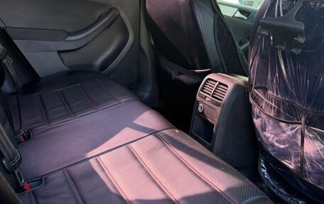 Volkswagen Jetta VI, 2012 год, 920 000 рублей, 11 фотография
