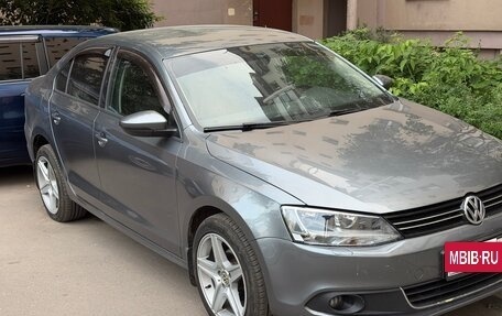 Volkswagen Jetta VI, 2012 год, 920 000 рублей, 2 фотография