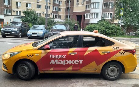 Hyundai Solaris II рестайлинг, 2019 год, 570 000 рублей, 2 фотография