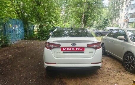 KIA Optima III, 2011 год, 1 100 000 рублей, 2 фотография