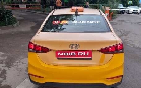 Hyundai Solaris II рестайлинг, 2019 год, 570 000 рублей, 3 фотография