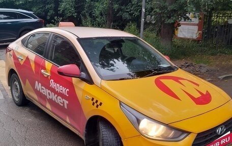Hyundai Solaris II рестайлинг, 2019 год, 570 000 рублей, 8 фотография