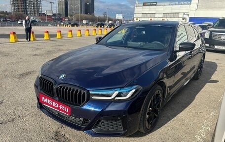 BMW 5 серия, 2020 год, 5 240 000 рублей, 2 фотография