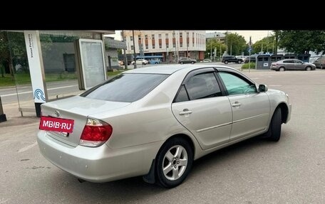 Toyota Camry V40, 2005 год, 785 000 рублей, 2 фотография