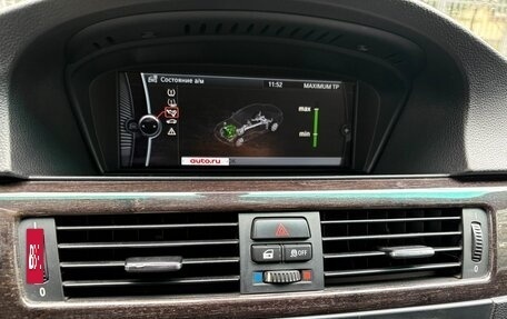 BMW 3 серия, 2011 год, 1 100 000 рублей, 13 фотография