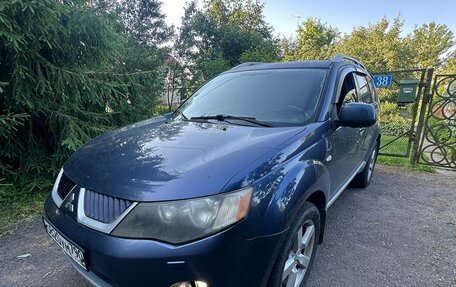 Mitsubishi Outlander III рестайлинг 3, 2008 год, 1 290 000 рублей, 3 фотография