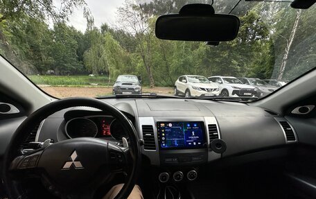Mitsubishi Outlander III рестайлинг 3, 2008 год, 1 290 000 рублей, 4 фотография