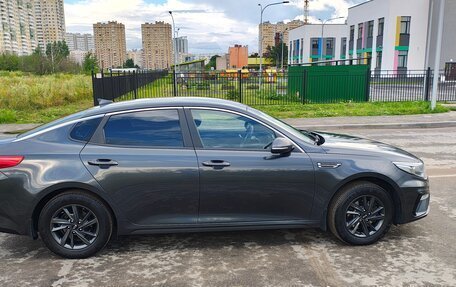 KIA Optima IV, 2018 год, 1 600 000 рублей, 5 фотография