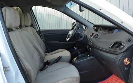 Renault Scenic III, 2011 год, 469 999 рублей, 19 фотография