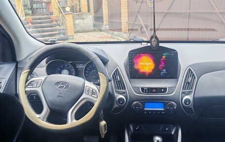Hyundai ix35 I рестайлинг, 2012 год, 1 420 000 рублей, 10 фотография