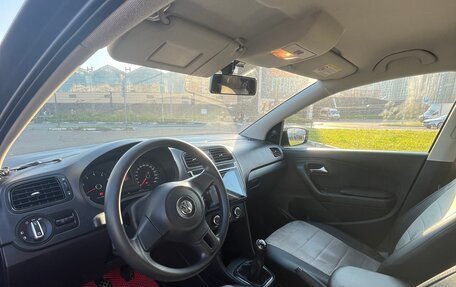 Volkswagen Polo VI (EU Market), 2013 год, 750 000 рублей, 9 фотография