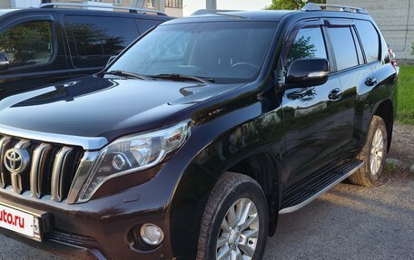 Toyota Land Cruiser Prado 150 рестайлинг 2, 2014 год, 3 250 000 рублей, 3 фотография