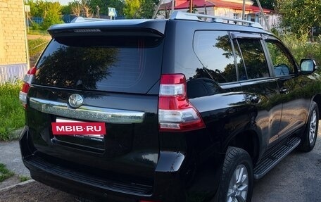 Toyota Land Cruiser Prado 150 рестайлинг 2, 2014 год, 3 250 000 рублей, 7 фотография
