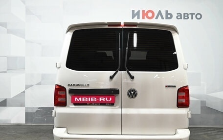 Volkswagen Caravelle T6 рестайлинг, 2019 год, 3 280 000 рублей, 5 фотография
