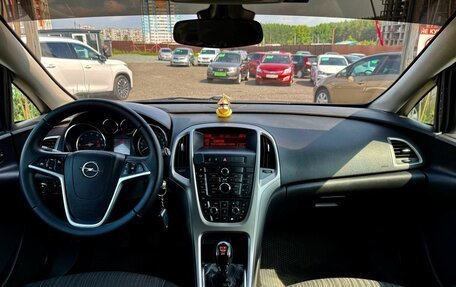 Opel Astra J, 2011 год, 569 000 рублей, 14 фотография