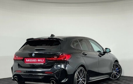 BMW 1 серия, 2022 год, 5 300 000 рублей, 3 фотография